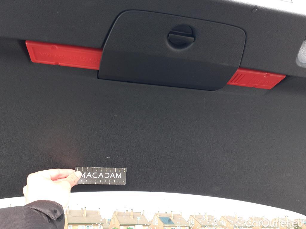  Volkswagen  Passat VOLKSWAGEN  / 2019 / 5P / familiar Variant Executive 2.0 TDI 110kW (150CV) #14