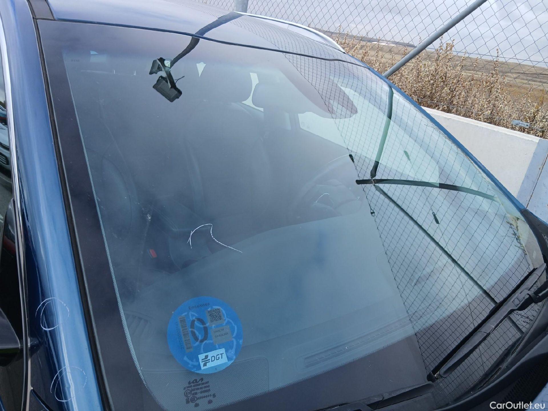  KIA  Niro KIA  / 2019 / 5P / crossover 1.6 GDi PHEV 104kW (141CV) Drive #5