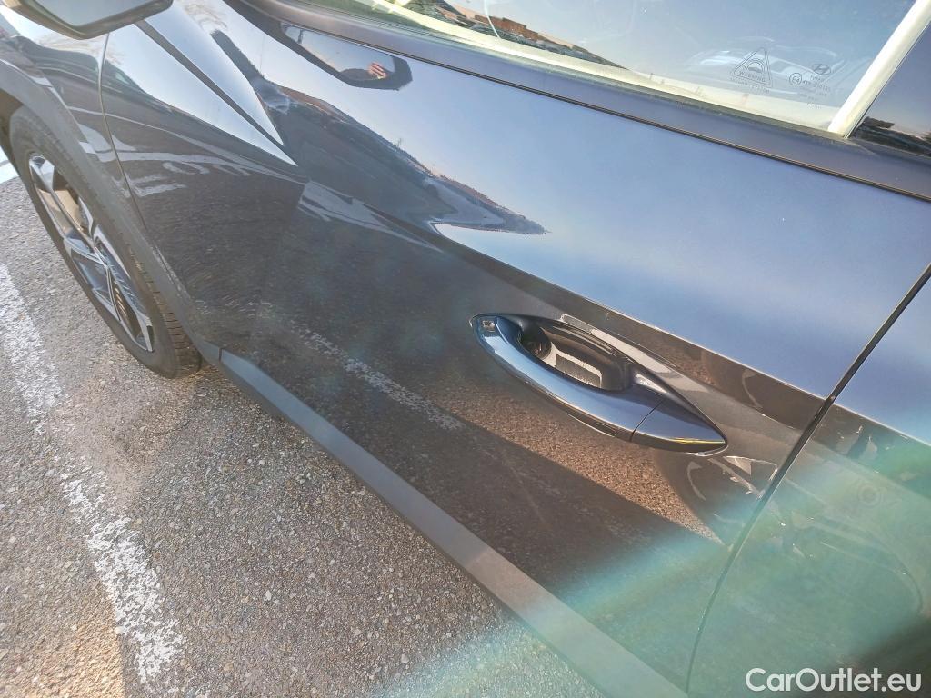  Hyundai  Tucson HYUNDAI  / 2020 / 5P / todoterreno 1.6 TGDI PHEV 195kW Tecno Sky Auto 4x4 #7