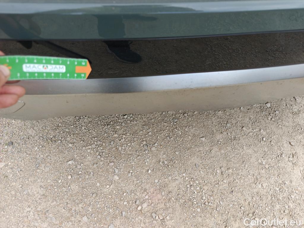  KIA  Niro KIA  / 2022 / 5P / crossover 1.6 GDi HEV 104kW (141CV) Drive #15