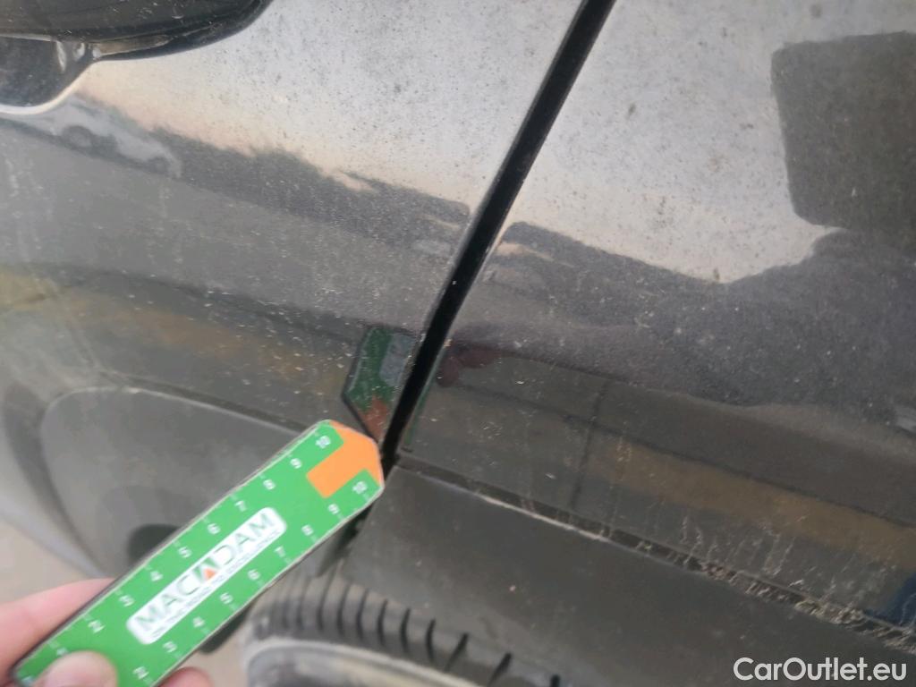  Hyundai  Tucson HYUNDAI  / 2020 / 5P / todoterreno 1.6 TGDI 169kW HEV Tecno Auto 2C #17