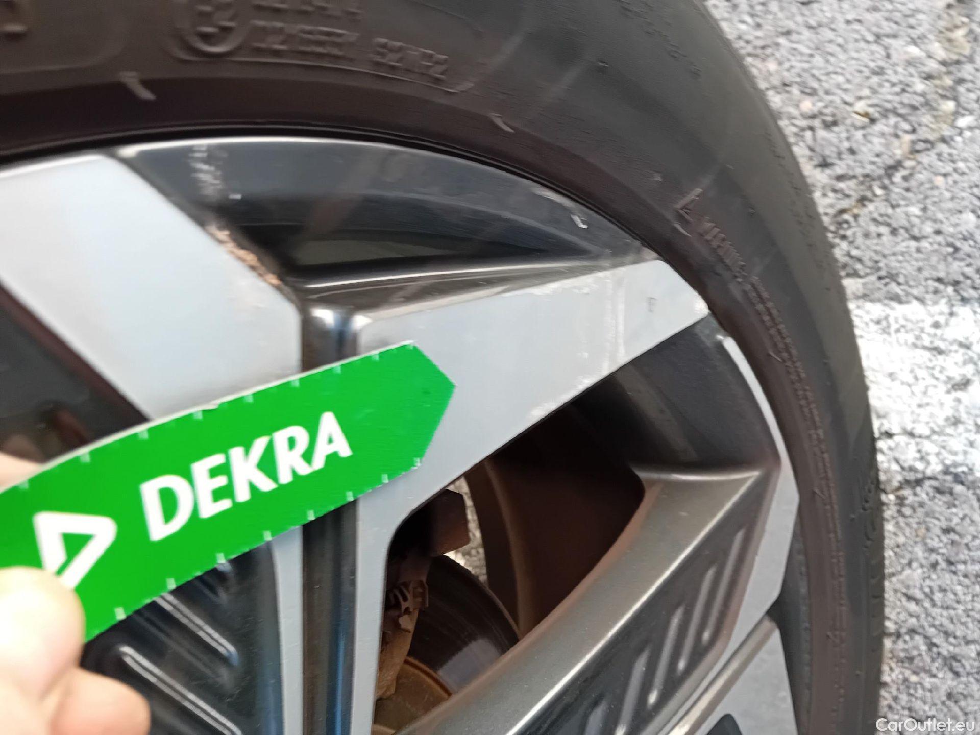  Hyundai  Tucson HYUNDAI  / 2020 / 5P / todoterreno 1.6 TGDI PHEV 195kW Maxx Auto 4X4 #14