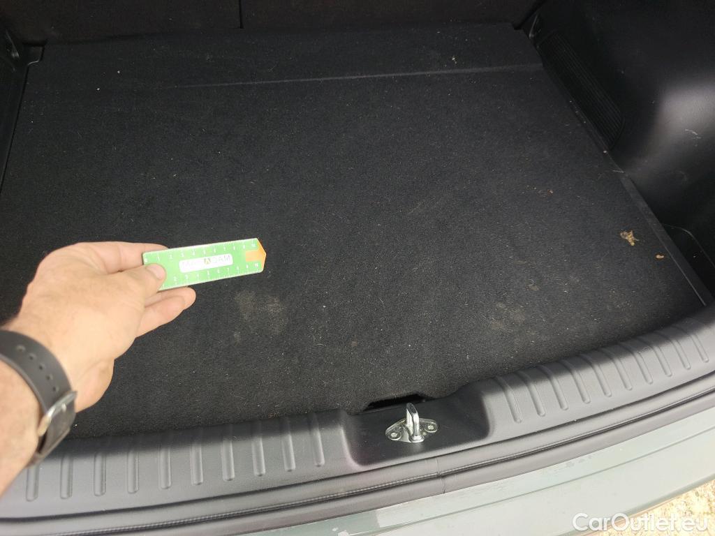  KIA  Niro KIA  / 2022 / 5P / crossover 1.6 GDi HEV 104kW (141CV) Drive #6