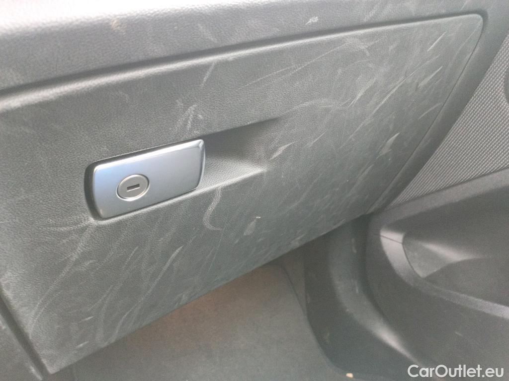  Bmw  X4 BMW  / 2018 / 5P / todoterreno xDrive20d #9