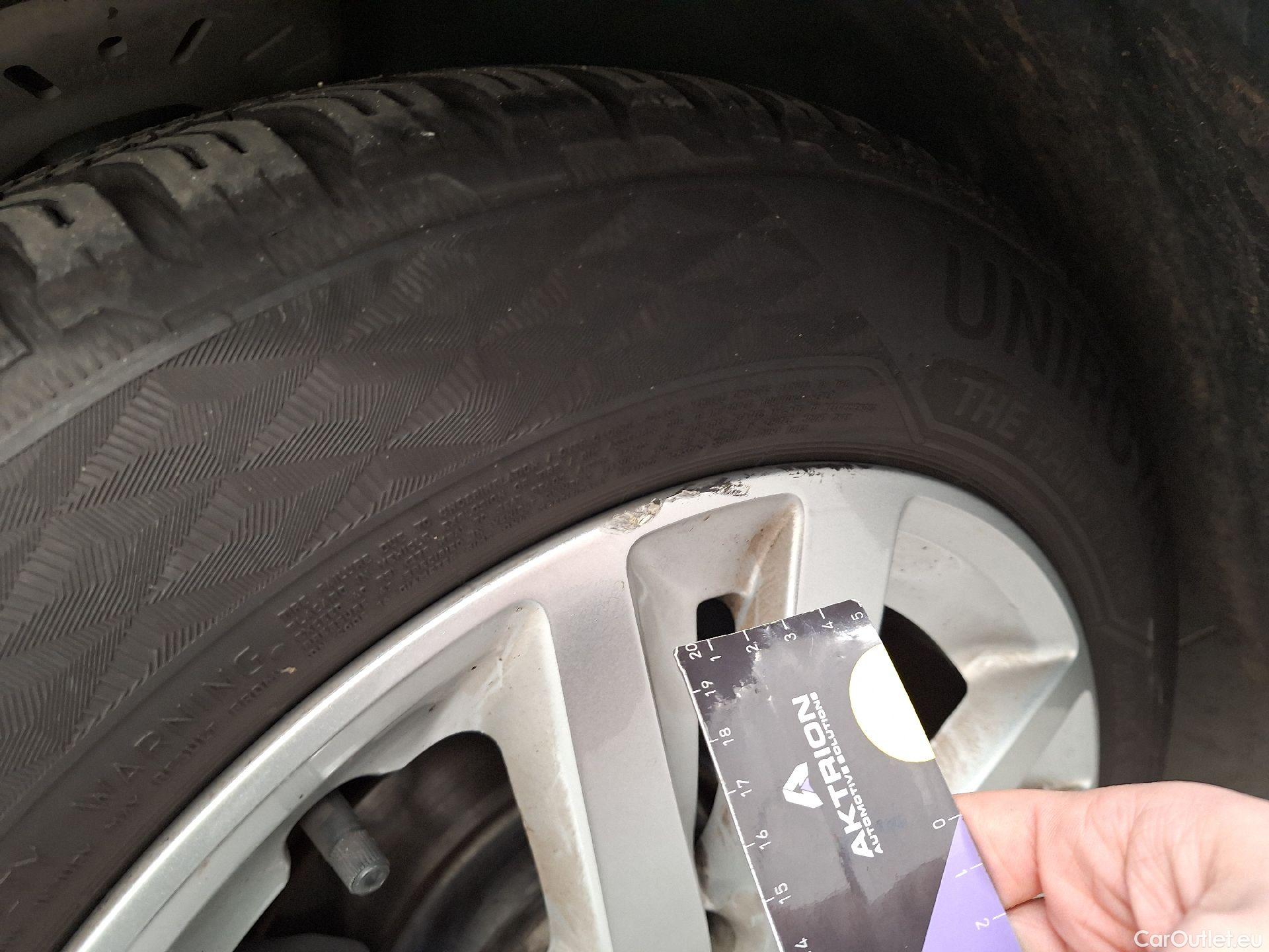  Peugeot  308 Peugeot,  FL'17, Peugeot  1.2 PureTech 110 S&S Active Pack 5d #3