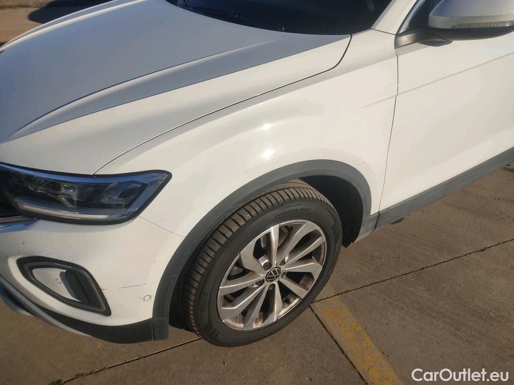  Volkswagen  T-ROC  Life 2.0 TDI 115CV MT6 E6d #37