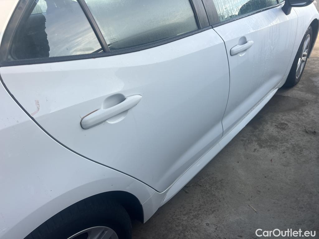  Toyota  Corolla TOYOTA  1.8 125H ACTIVE TECH E-CVT #2