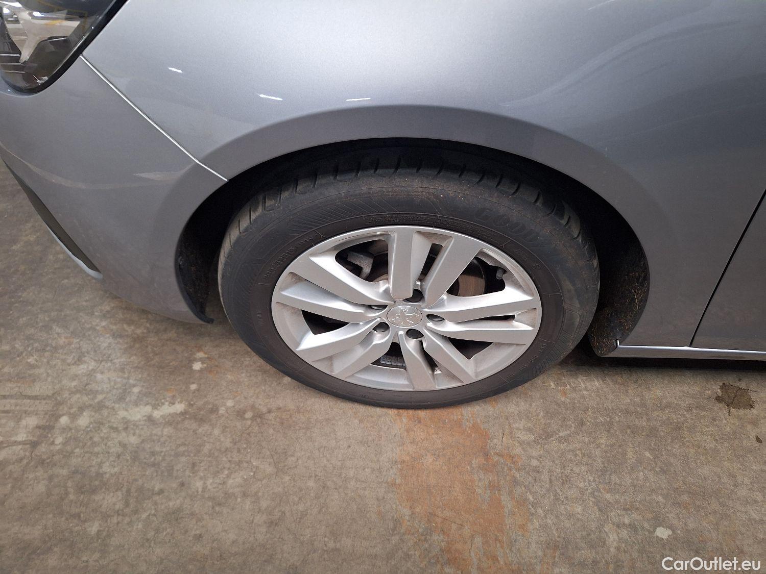  Peugeot  308 Peugeot,  SW FL'17, Peugeot  SW 1.5 BlueHDi 130 S&S EAT8 Active 5d #35