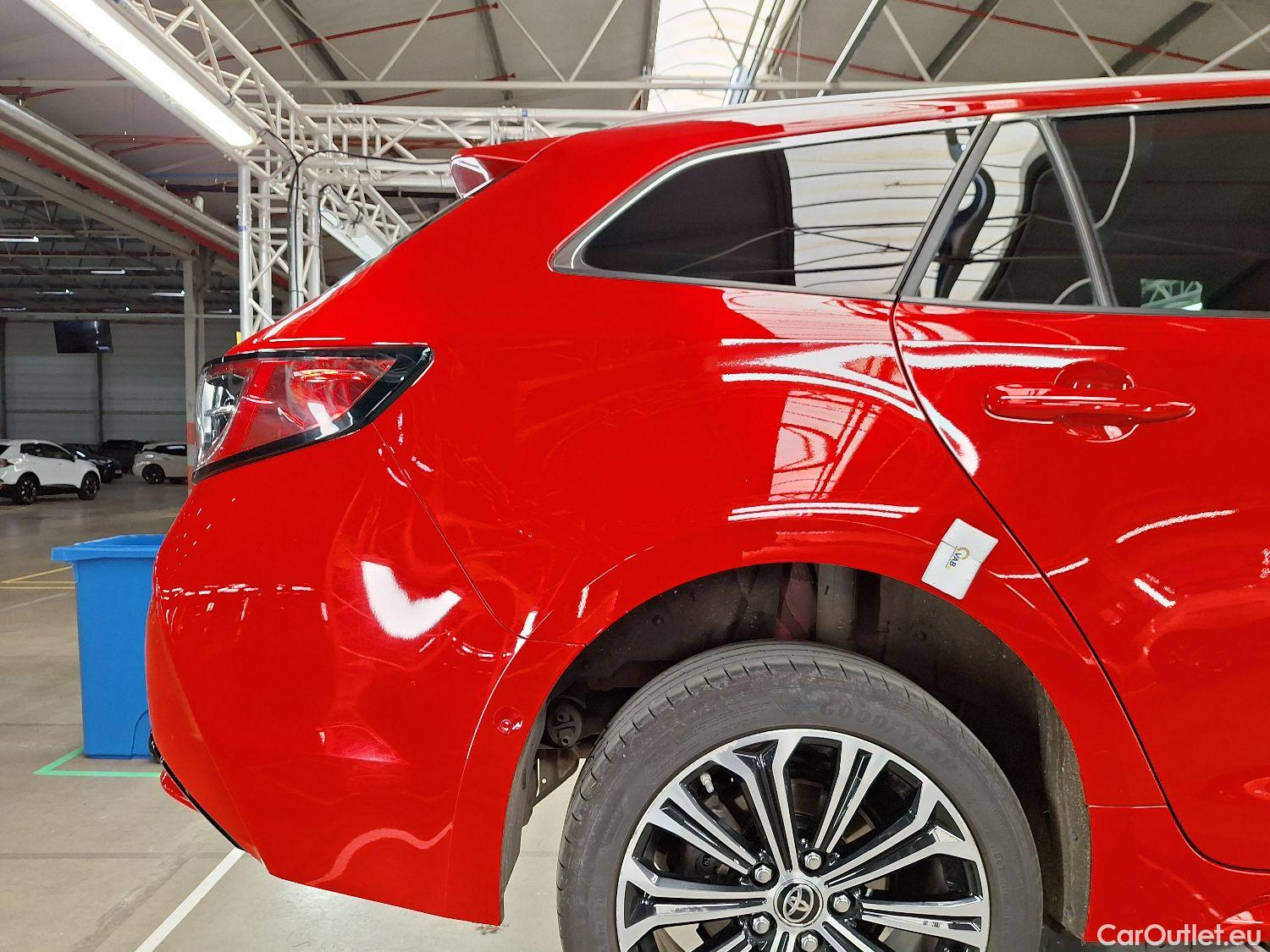  Toyota  Corolla Toyota,  TS '19, Toyota  Touring Sports 1.8 Hybrid Premium e #9