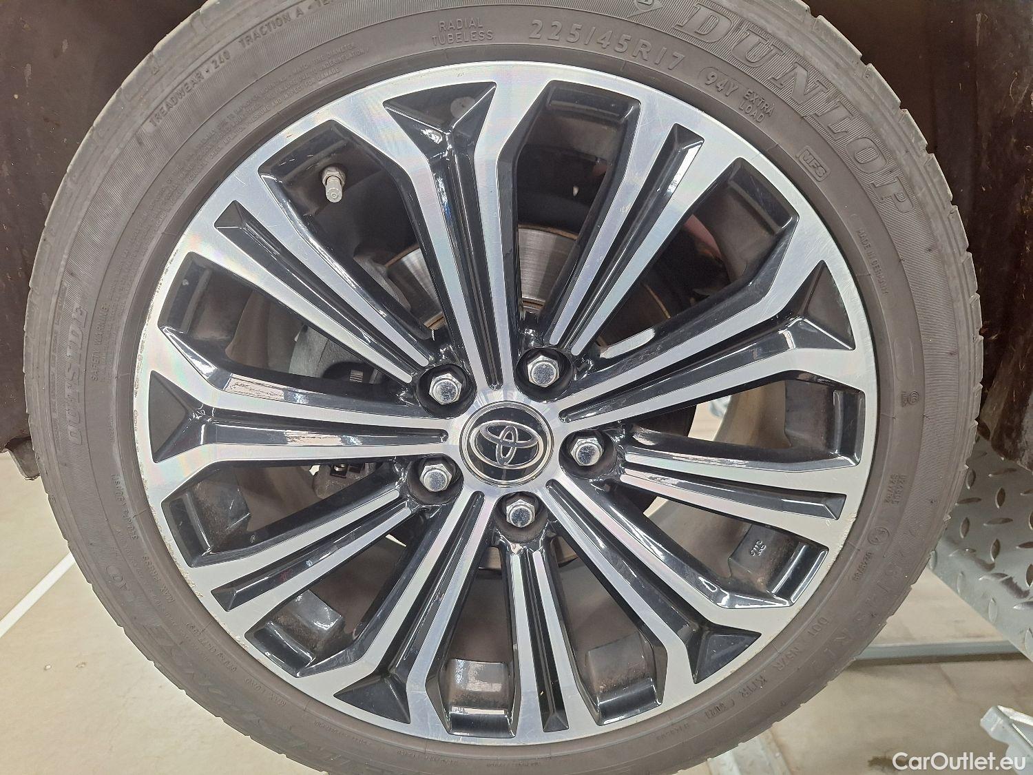  Toyota  Corolla Toyota,  TS '19, Toyota  Touring Sports 1.8 Hybrid Premium e #7