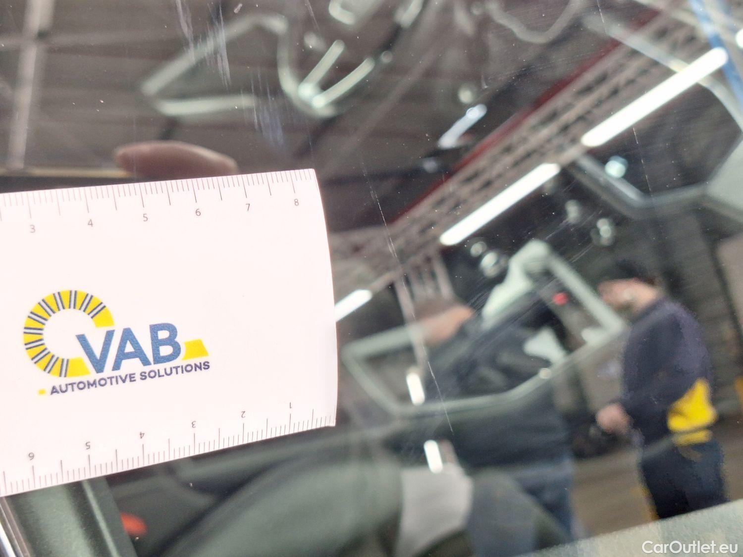  Audi  Q3 Audi,  SB '19 PHEV, Audi  Sportback 45 TFSI e S tronic S Line 5d #27