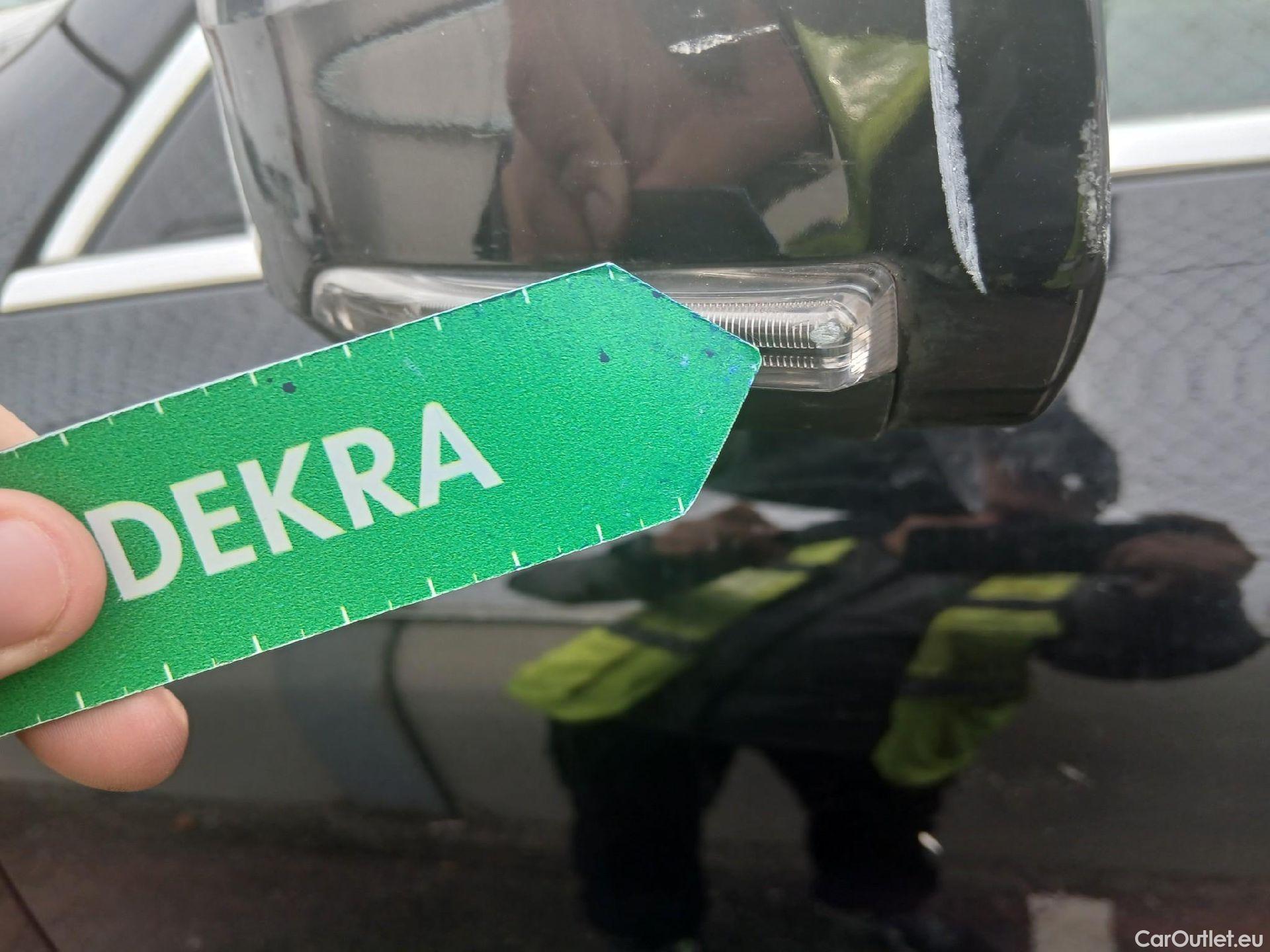  Volvo  XC60 VOLVO  / 2017 / 5P / todoterreno 2.0 T8 AWD Inscription Auto #20