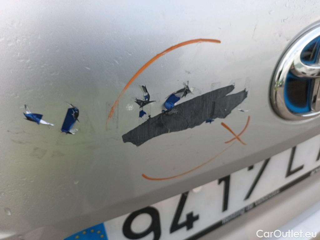  Toyota  Corolla TOYOTA  / 2019 / 5P / familiar 1.8 125H ACTIVE TECH E-CVT TOU SPORT #3