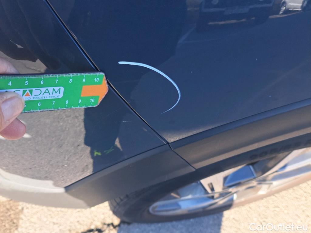  KIA  STONIC KIA  / 2017 / 5P / todoterreno 1.0 T-GDi 88kW (120CV) MHEV iMT GT Line #36