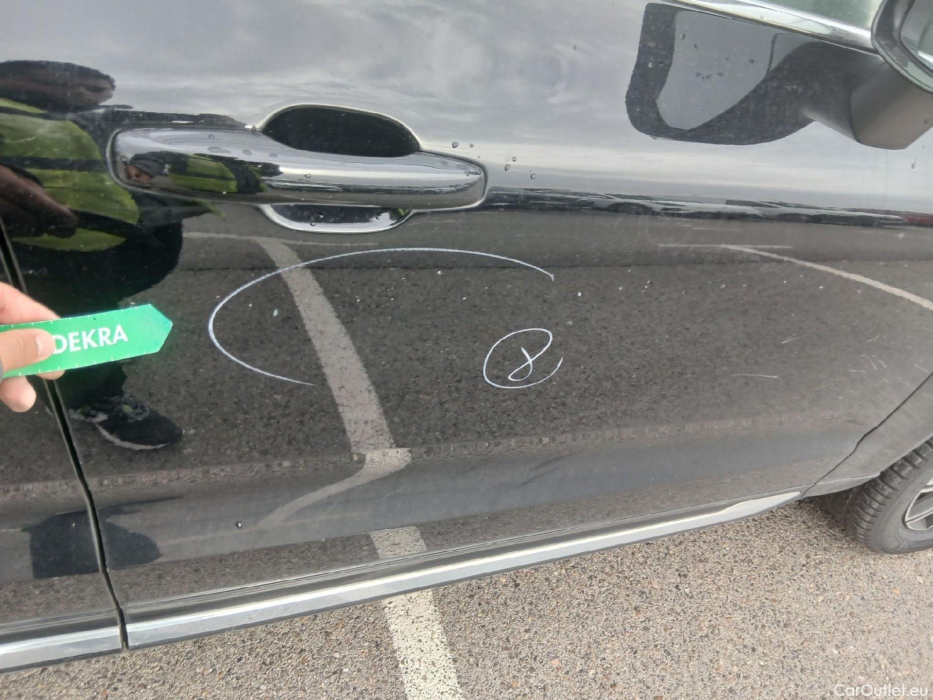  Volvo  XC60 VOLVO  / 2017 / 5P / todoterreno 2.0 T8 AWD Inscription Auto #37