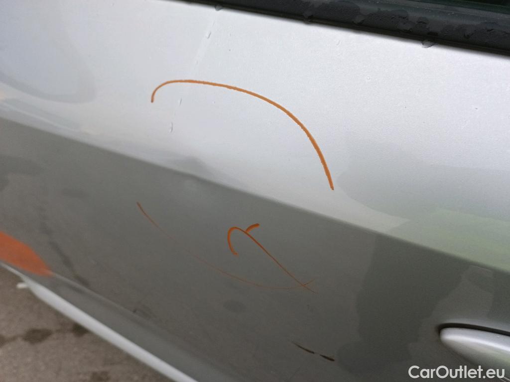  Toyota  Corolla TOYOTA  / 2019 / 5P / familiar 1.8 125H ACTIVE TECH E-CVT TOU SPORT #5