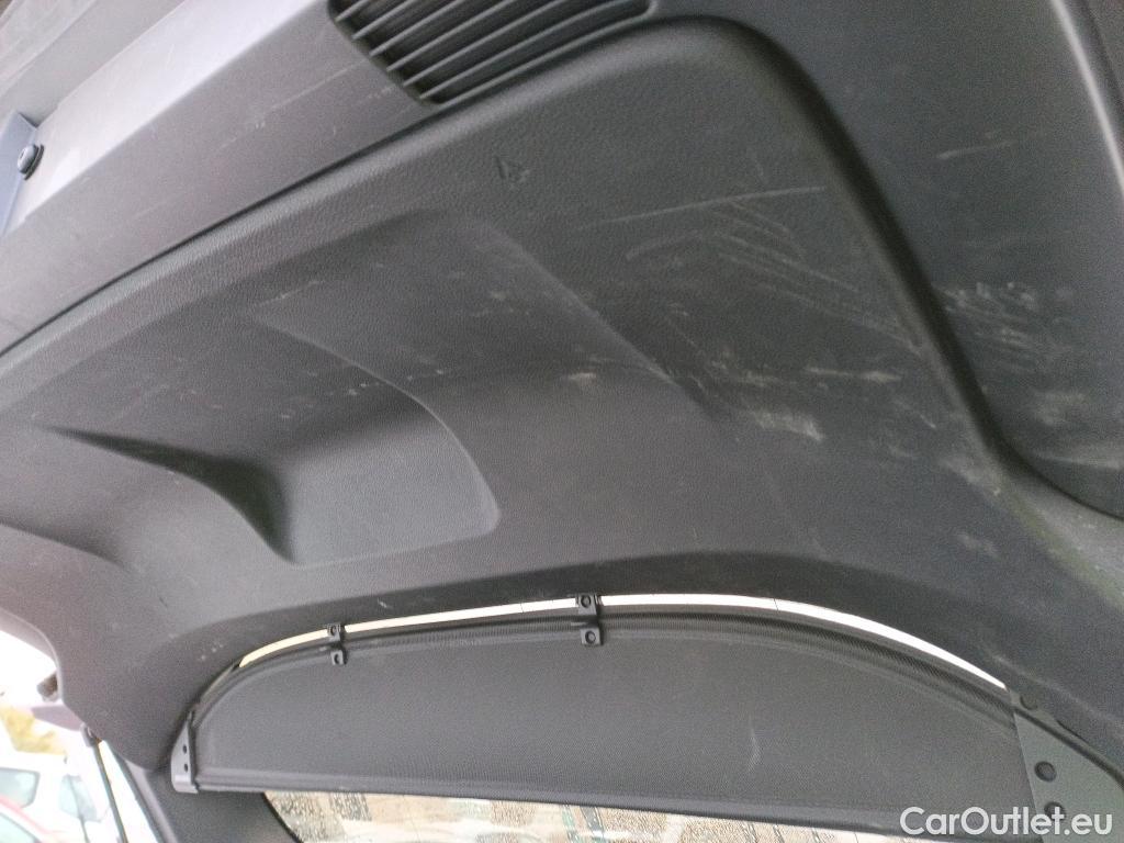  Toyota  Corolla TOYOTA  / 2019 / 5P / familiar 1.8 125H ACTIVE TECH E-CVT TOU SPORT #10