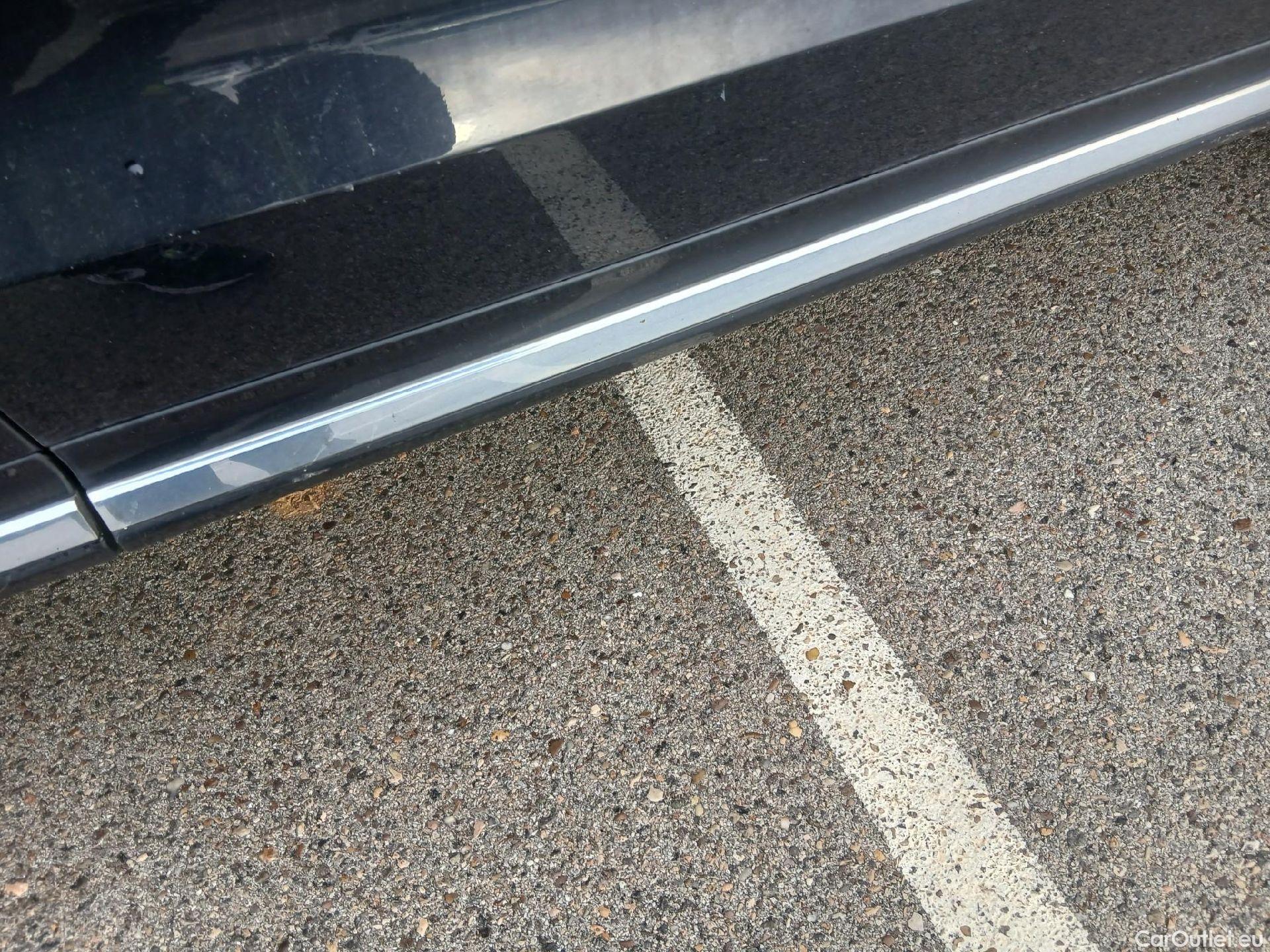  Volvo  XC60 VOLVO  / 2017 / 5P / todoterreno 2.0 T8 AWD Inscription Auto #39