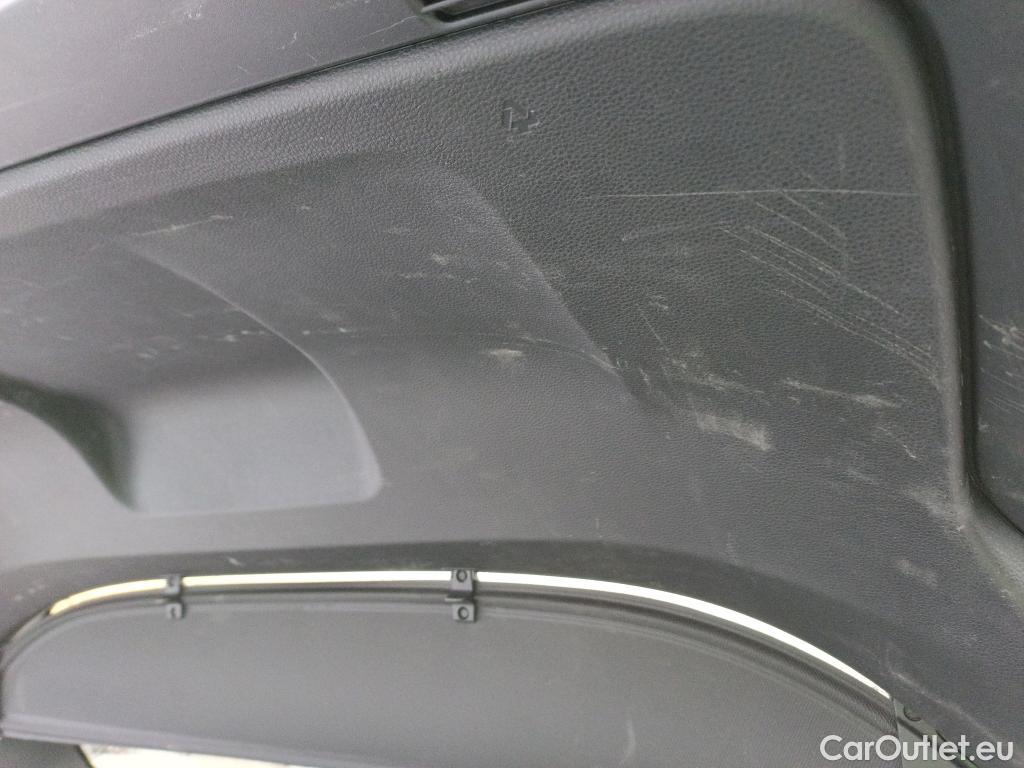  Toyota  Corolla TOYOTA  / 2019 / 5P / familiar 1.8 125H ACTIVE TECH E-CVT TOU SPORT #11