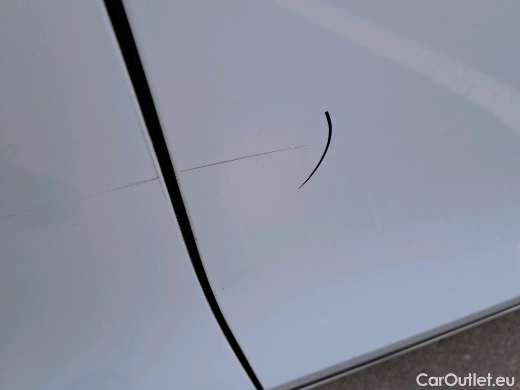  Land Rover  Range Rover LAND ROVER  Velar / 2017 / 5P / todoterreno 2.0 D240 177kW R-Dynamic S 4WD Auto #6