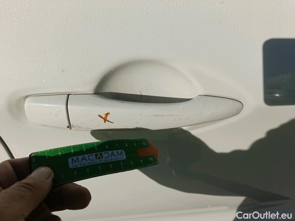  Nissan  Qashqai NISSAN  / 2017 / 5P / dCi 85 kW (115 CV) ACENTA #46