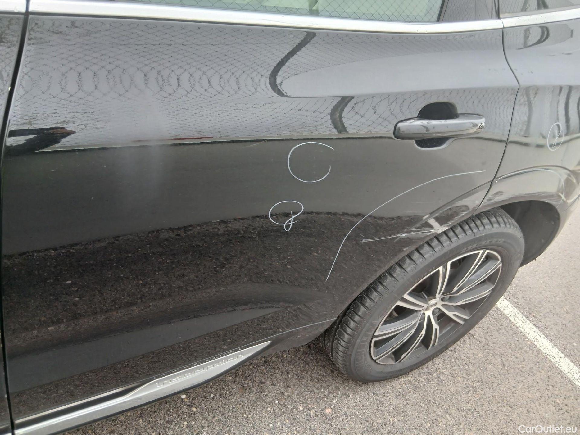  Volvo  XC60 VOLVO  / 2017 / 5P / todoterreno 2.0 T8 AWD Inscription Auto #23