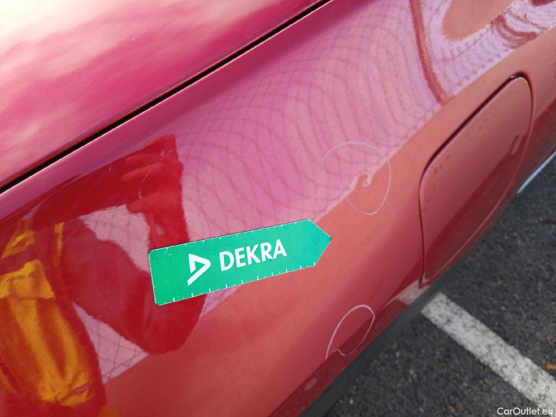  KIA  Niro KIA  / 2019 / 5P / crossover 1.6 GDi PHEV 104kW (141CV) Drive #12