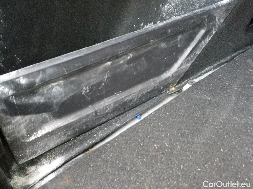  Toyota  Corolla TOYOTA  / 2019 / 5P / familiar 1.8 125H ACTIVE TECH E-CVT TOU SPORT #15