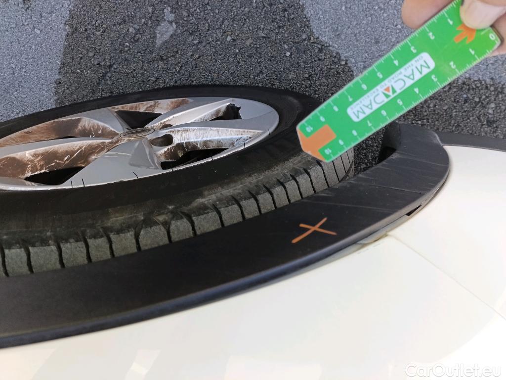  Nissan  Qashqai NISSAN  / 2017 / 5P / dCi 85 kW (115 CV) ACENTA #44