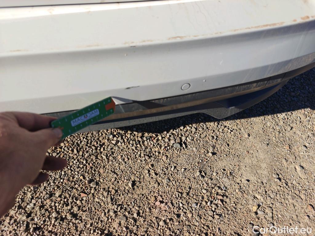  Skoda  KAMIQ SKODA  1.0 TSI 81kW (110CV) DSG Ambition #9