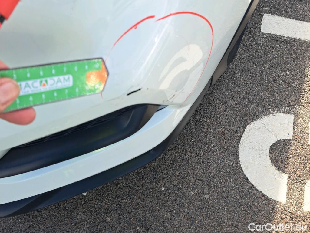  Nissan  Qashqai NISSAN  / 2017 / 5P / todoterreno DIG-T 103 kW (140 CV) E6D ACENTA #24