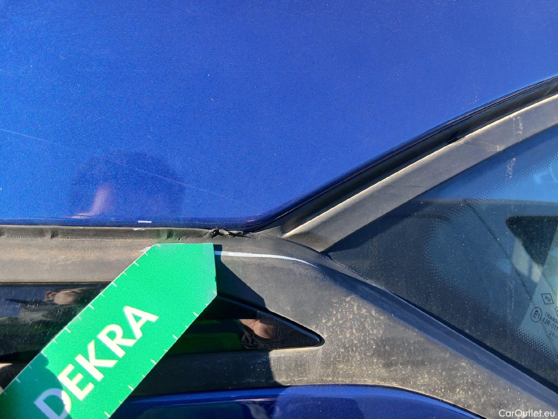  Renault  Captur RENAULT  / 2020 / 5P / todoterreno Intens TCe 90 #29