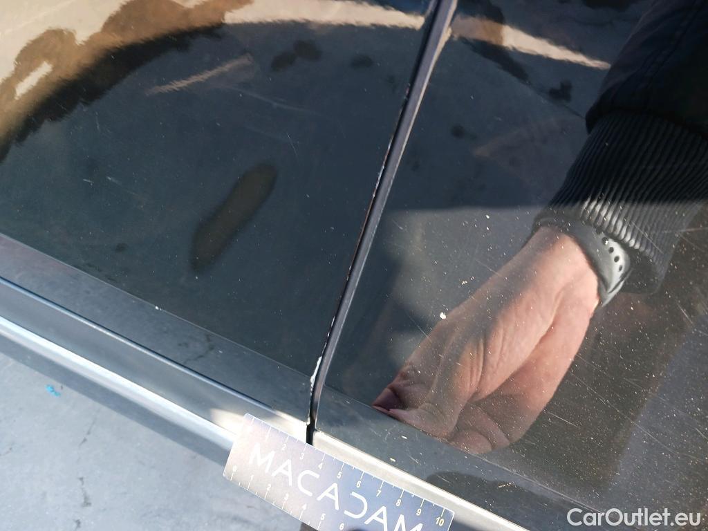  Mercedes  GLB MERCEDES-BENZ  / 2019 / 5P / todoterreno 2.0  200 D DCT 110KW (150CV) #16