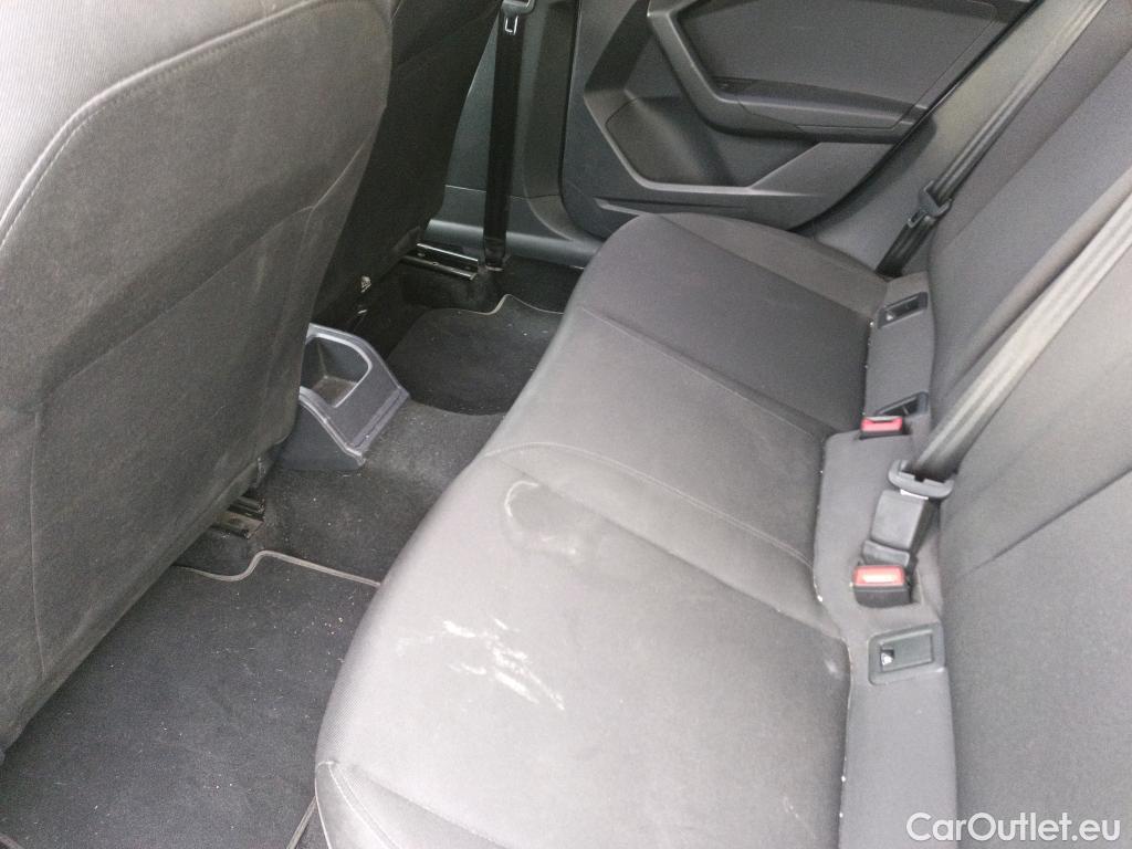  Audi  A1 Sportback AUDI A1 / 2018 / 5P / berlina con portón Sportback 25 TFSI 70kW (95CV) #6