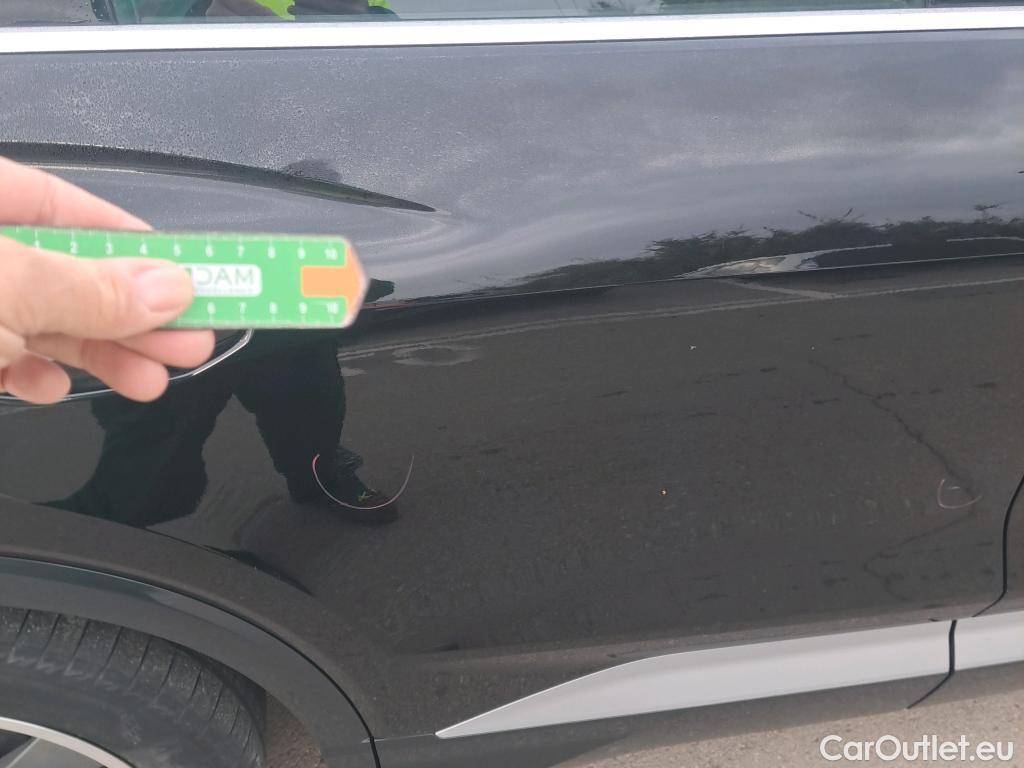  Audi  Q4 E-Tron AUDI  / 2021 / 5P / todoterreno S line 40 e-tron 150kW 82kWh #25