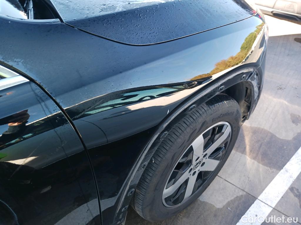  Mercedes  GLB MERCEDES-BENZ  / 2019 / 5P / todoterreno 2.0  200 D DCT 110KW (150CV) #42