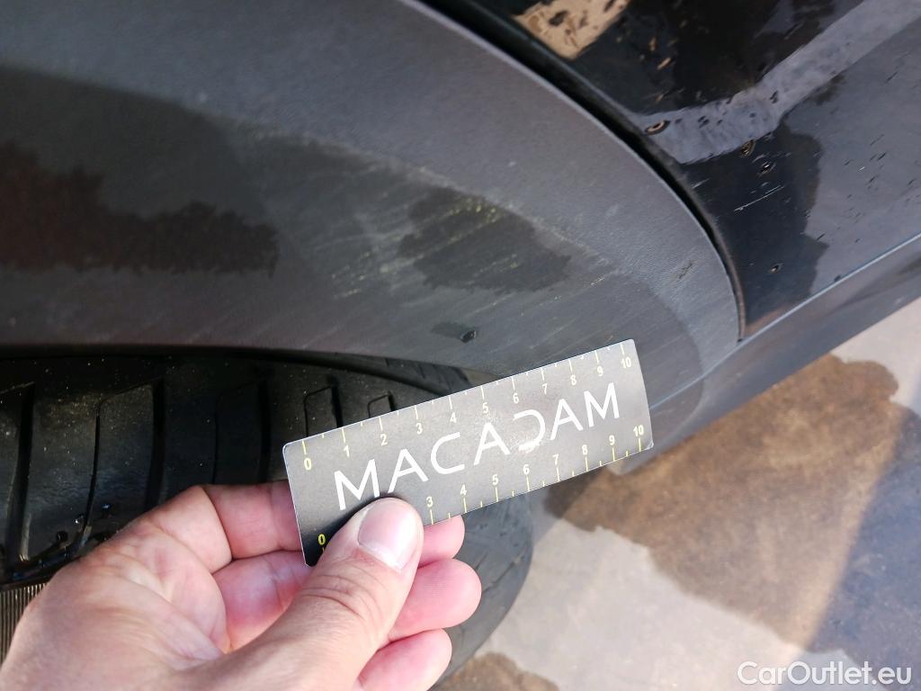  Mercedes  GLB MERCEDES-BENZ  / 2019 / 5P / todoterreno 2.0  200 D DCT 110KW (150CV) #37