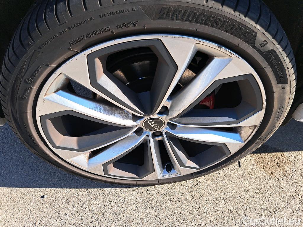  Audi  Q5 AUDI  SPORTBACK / 2020 / 5P / todoterreno Black line 40 TDI 150kW quattro-ultra #30