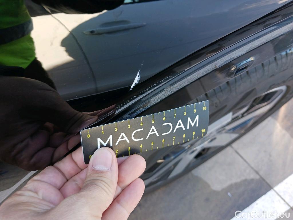  Mercedes  GLB MERCEDES-BENZ  / 2019 / 5P / todoterreno 2.0  200 D DCT 110KW (150CV) #43