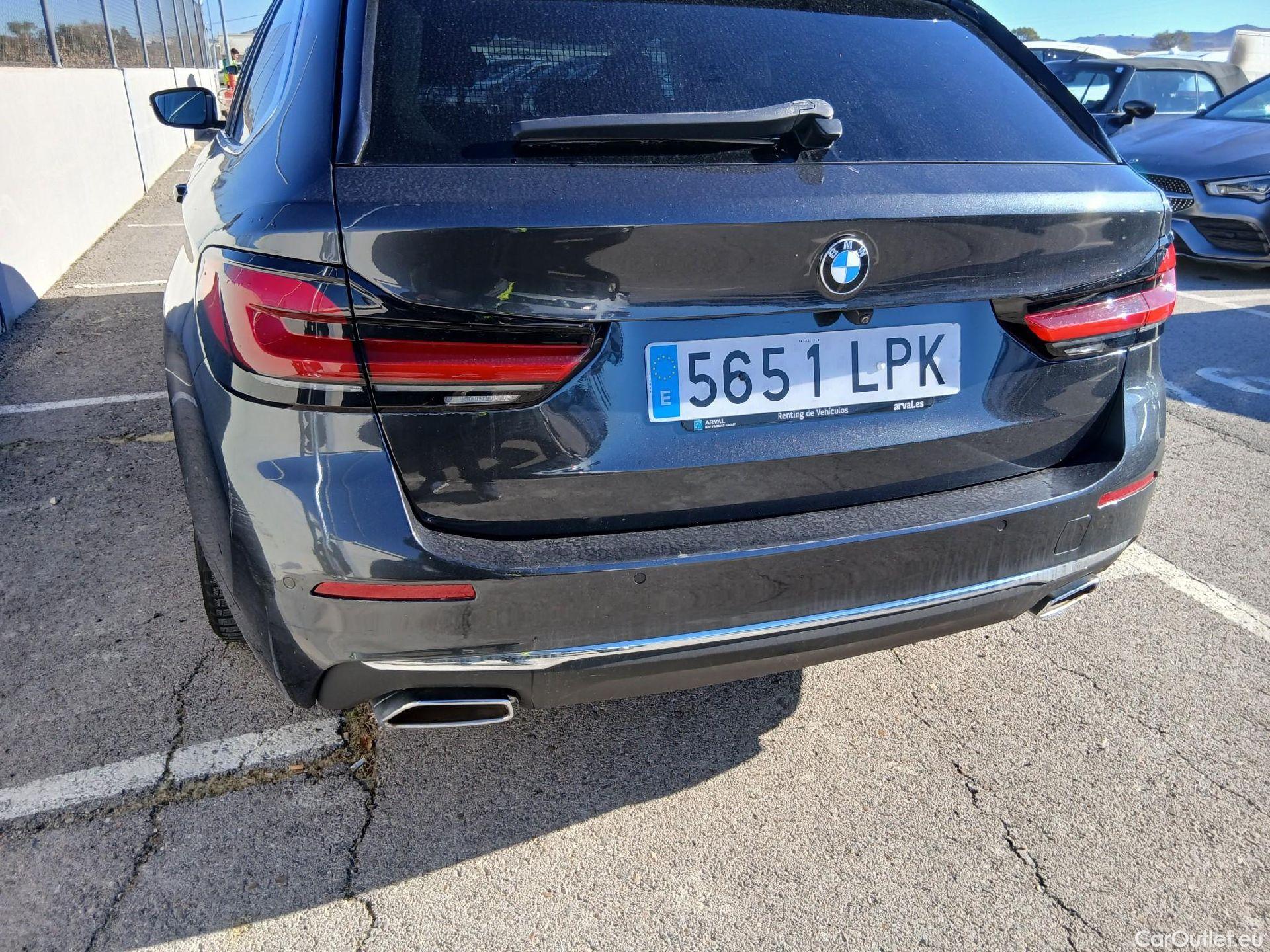  Bmw  Serie 5 BMW  / 2020 / 5P / familiar 520dA xDrive Touring #19