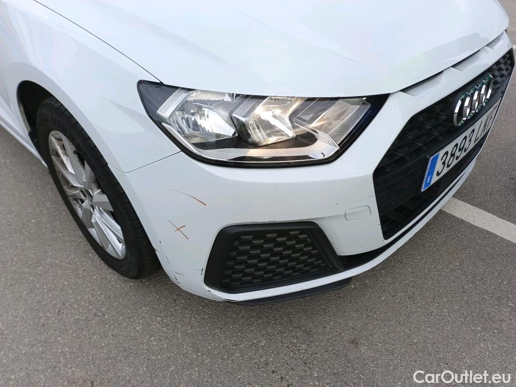  Audi  A1 Sportback AUDI A1 / 2018 / 5P / berlina con portón Sportback 25 TFSI 70kW (95CV) #17