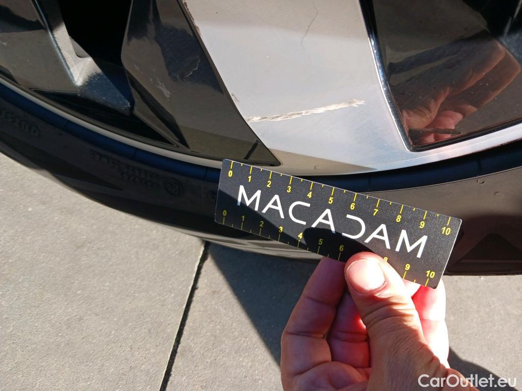  Mercedes  GLB MERCEDES-BENZ  / 2019 / 5P / todoterreno 2.0  200 D DCT 110KW (150CV) #10