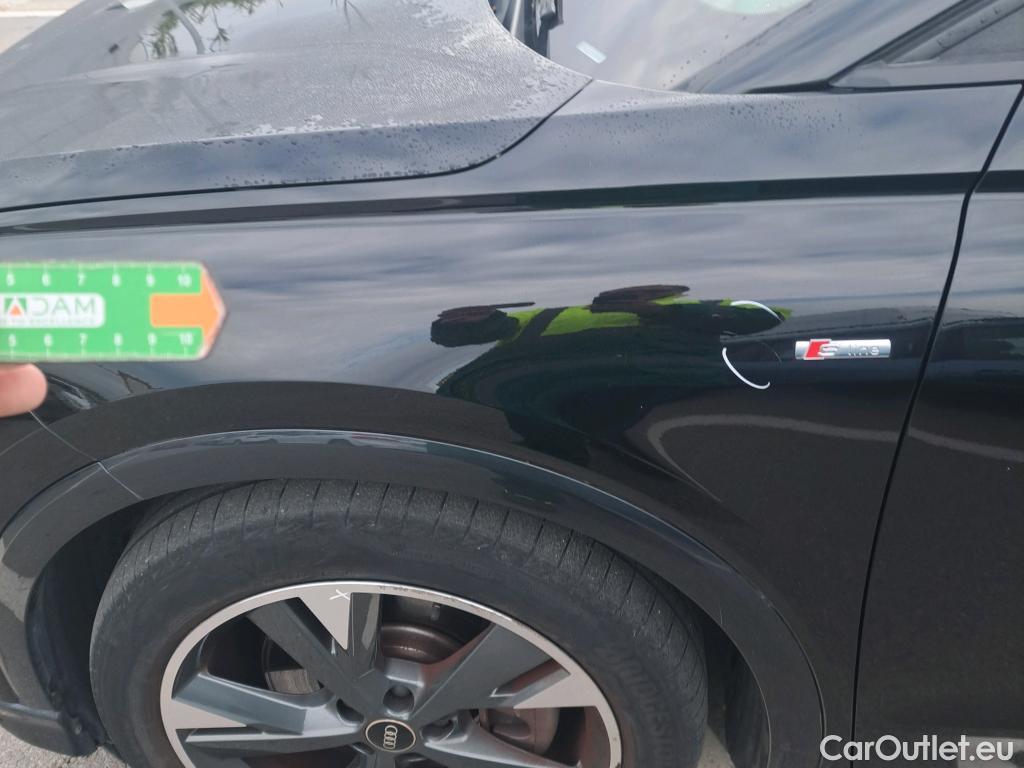  Audi  Q4 E-Tron AUDI  / 2021 / 5P / todoterreno S line 40 e-tron 150kW 82kWh #36