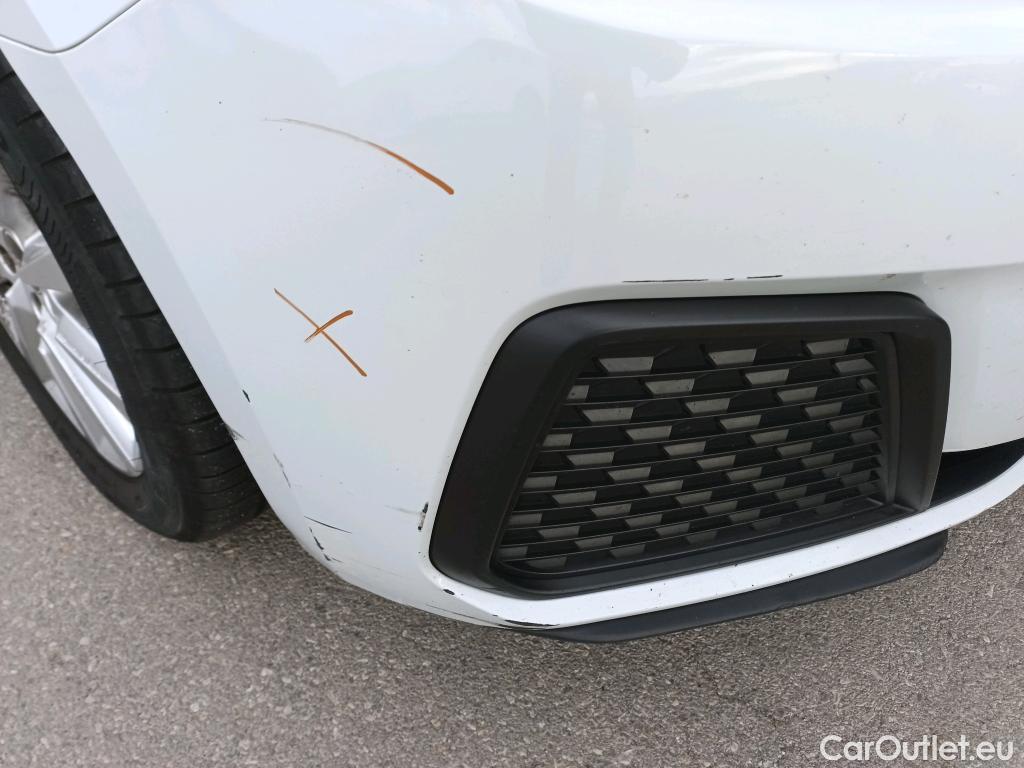  Audi  A1 Sportback AUDI A1 / 2018 / 5P / berlina con portón Sportback 25 TFSI 70kW (95CV) #18