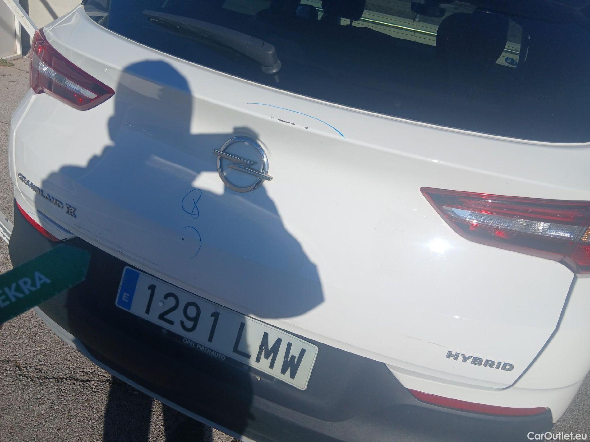  Opel   Grandland X OPEL PHEV / 2017 / 5P / todoterreno 1.6 Turbo Ultimate Auto 4x2 #22