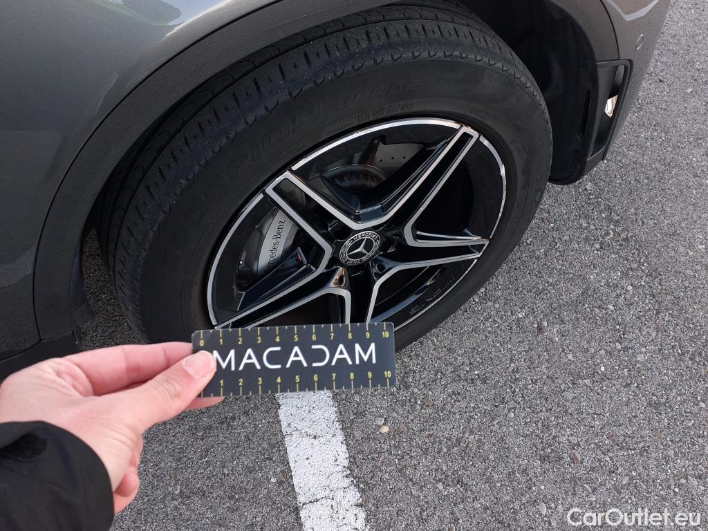  Mercedes  G-Klasee MERCEDES-BENZ Clase GLC / 2019 / 5P / todoterreno GLC 300 de 4MATIC #3