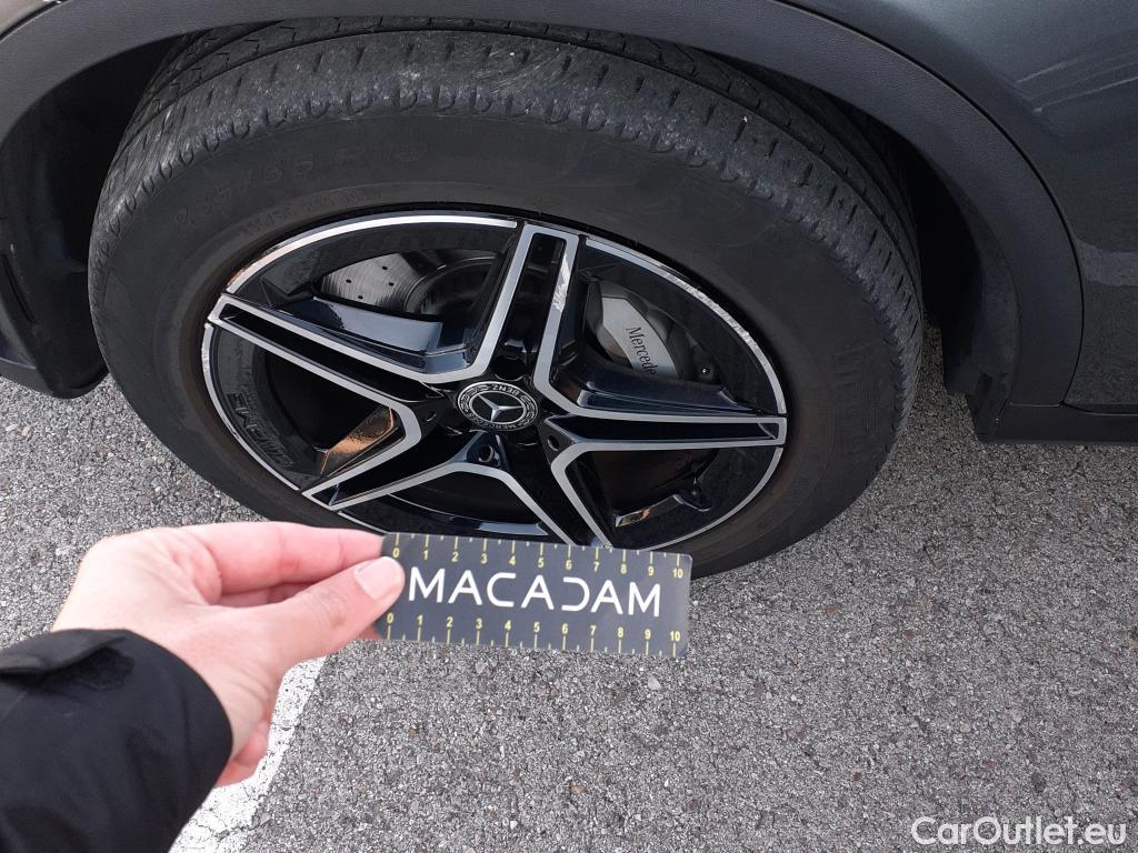  Mercedes  G-Klasee MERCEDES-BENZ Clase GLC / 2019 / 5P / todoterreno GLC 300 de 4MATIC #1