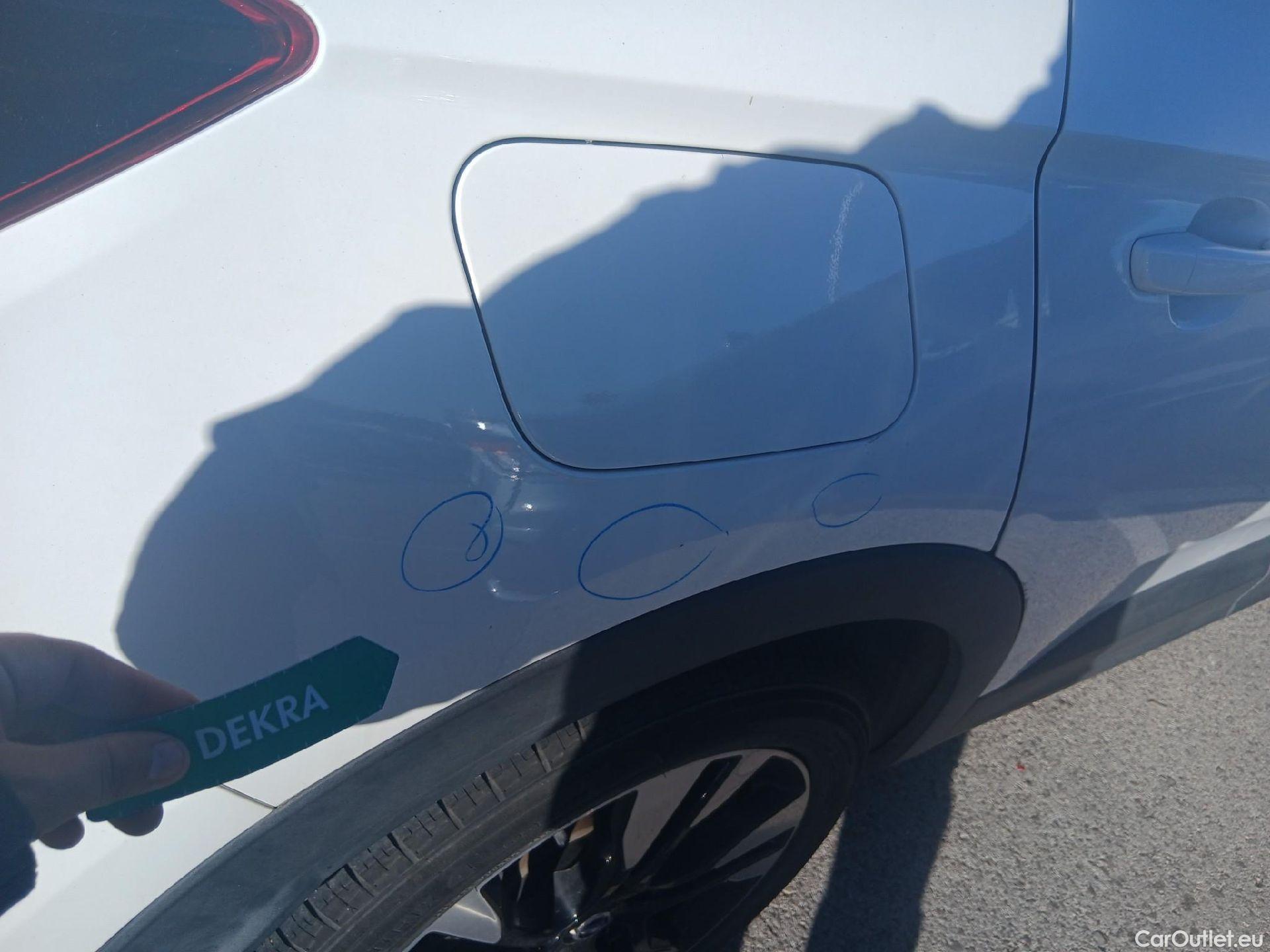  Opel   Grandland X OPEL PHEV / 2017 / 5P / todoterreno 1.6 Turbo Ultimate Auto 4x2 #26