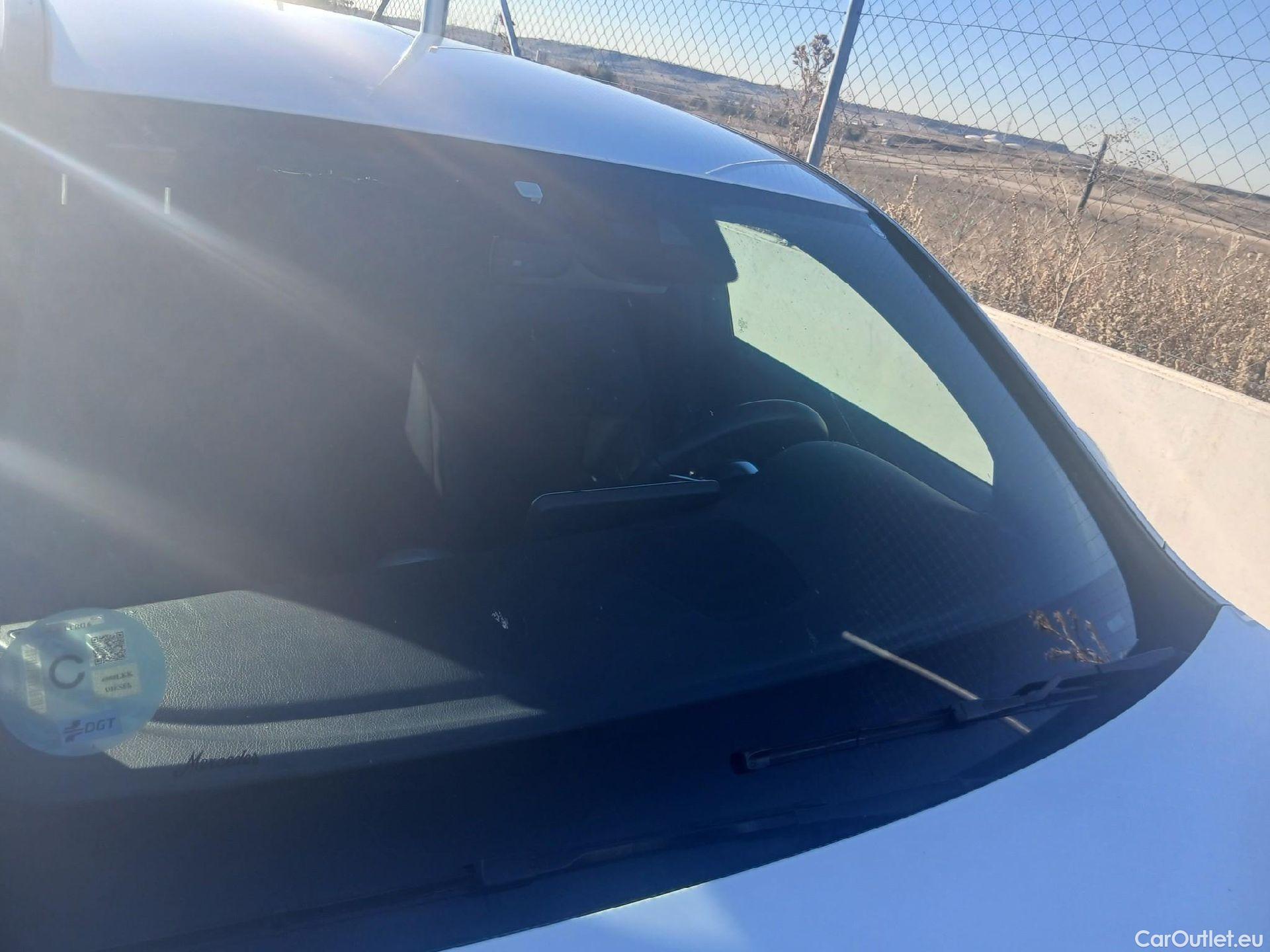  Mercedes  G-Klasee MERCEDES-BENZ GLC Coupé / 2019 / 5P / coupé GLC 220 d 4MATIC #8