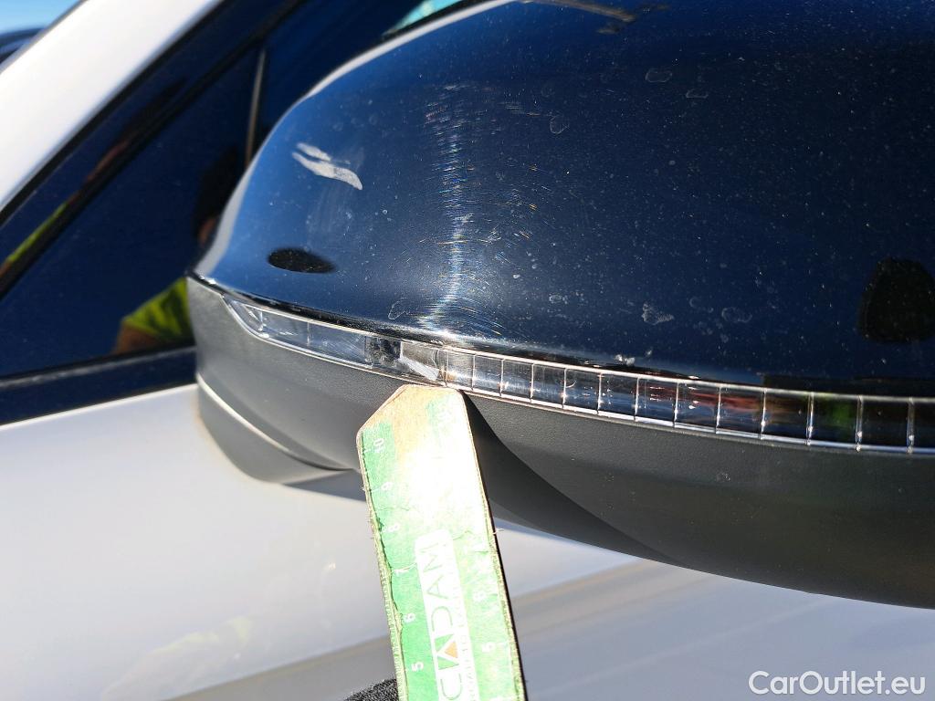  Audi  Q5 AUDI  SPORTBACK / 2020 / 5P / todoterreno Black line 40 TDI 150kW quattro-ultra #34